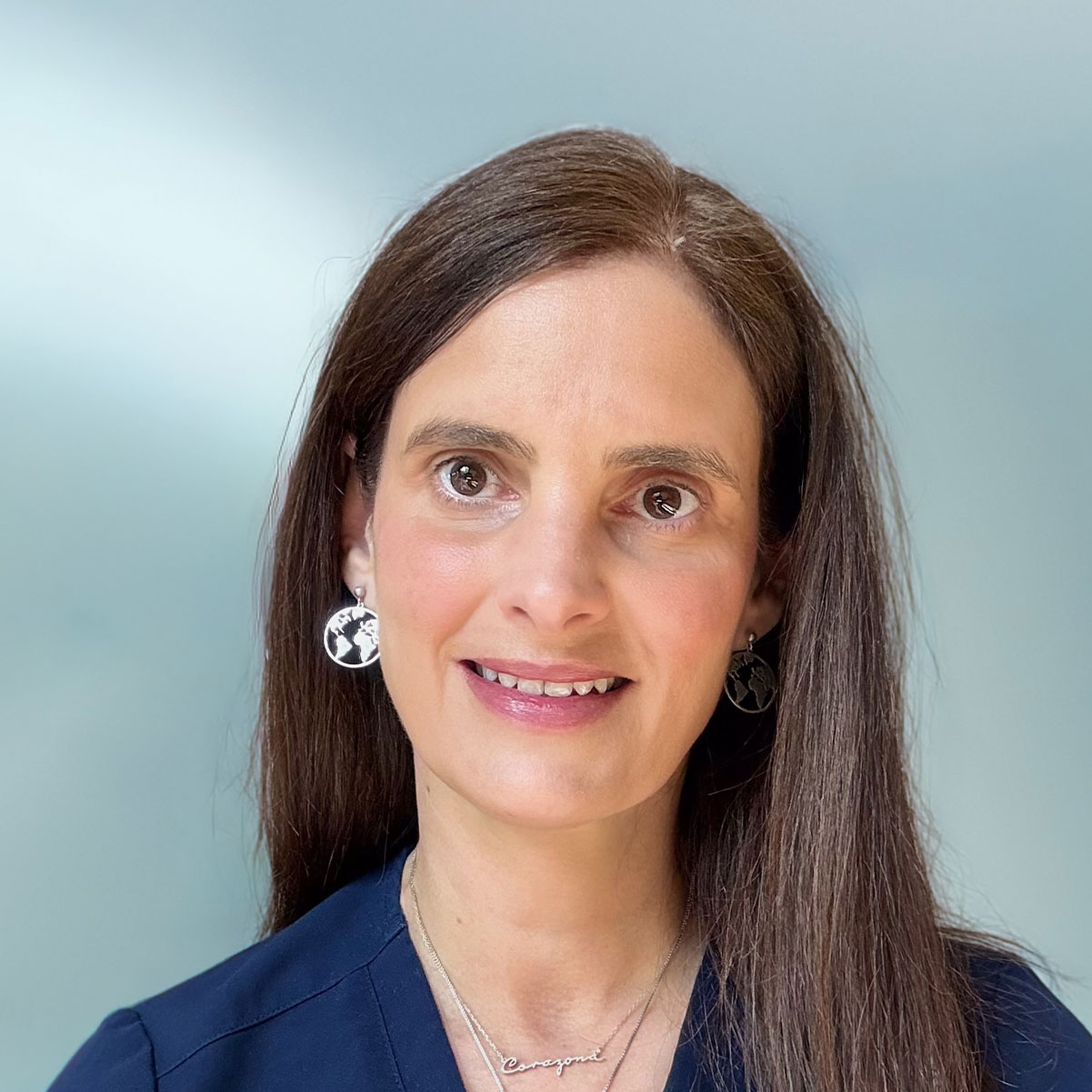 Pediatric Critical Care Doctor Didi Mon-Sprehe, MD